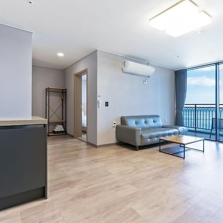 Gold Beach Resort Yeosu Exterior foto