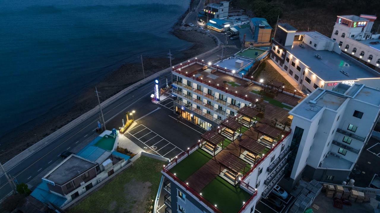 Gold Beach Resort Yeosu Exterior foto